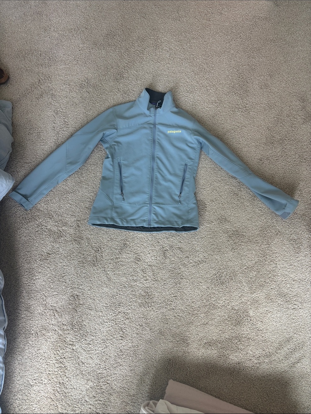 Patagonia Women's Light Blue Softshell Utility Jacket size Small